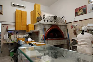 Pizzeria Rosticceria Brindisi - losfizio.pizza image