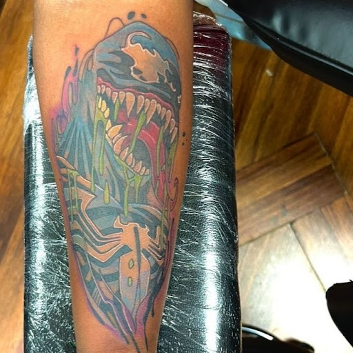 Tattoo Shop «Asylum Tattoo», reviews and photos, 1210 Montauk Hwy A, Copiague, NY 11726, USA