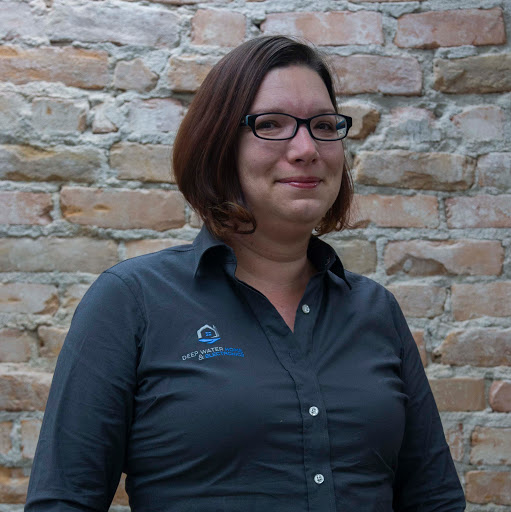 Electronics Store «Deep Water Electronics», reviews and photos, 131 E Woodin Ave, Chelan, WA 98816, USA