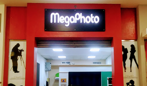 Mega Photo