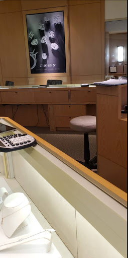 Jewelry Store «Jared The Galleria of Jewelry», reviews and photos, 2411 W Osceola Pkwy, Kissimmee, FL 34741, USA