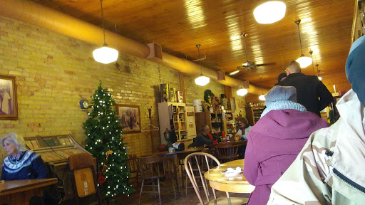 Coffee Shop «Daily Grind», reviews and photos, 236 S Central Ave, Marshfield, WI 54449, USA