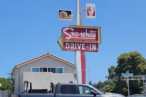 Sno White Drive-In image
