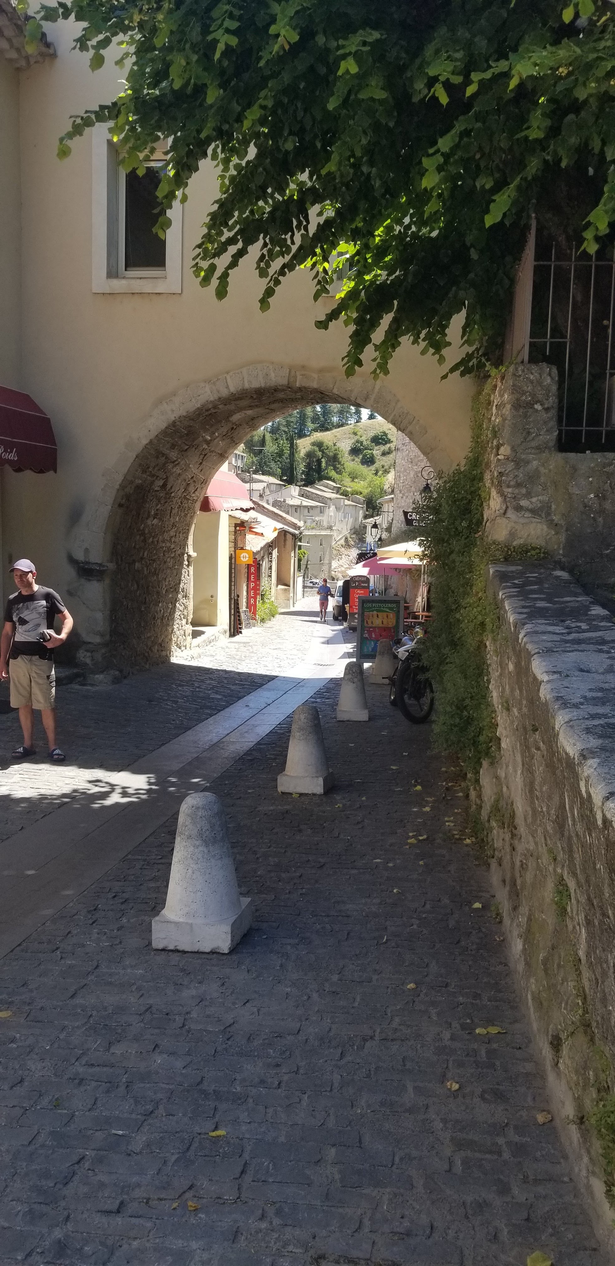 Photo n° 10 de l'avis de bill. fait le 15/06/2019 à 22:21