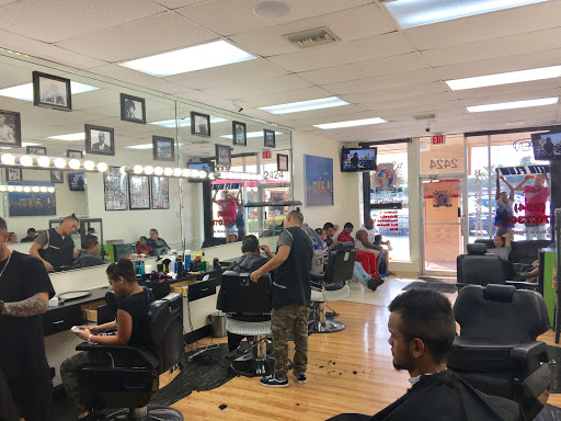 Barber Shop «Latin Flow barbershop», reviews and photos, 2424 N University Dr, Sunrise, FL 33322, USA