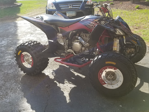 Motorcycle Dealer «New England Cycle Center», reviews and photos, 73 Leibert Rd, Hartford, CT 06120, USA