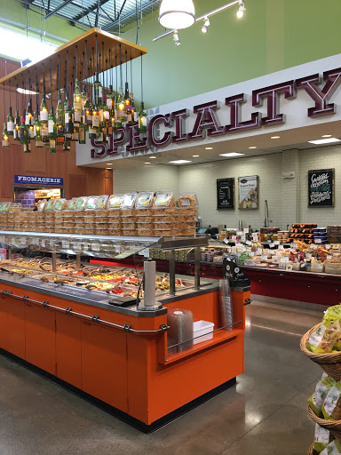 Grocery Store «Whole Foods Market», reviews and photos, 427 Walnut St, Lynnfield, MA 01940, USA