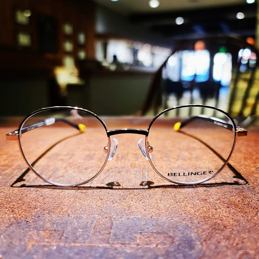 Optician «Meserall Vision & Hearing», reviews and photos, 206 Kings Hwy E, Haddonfield, NJ 08033, USA