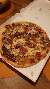 Plats et boissons du Pizzeria Adelia Pizza à Antibes - n°11