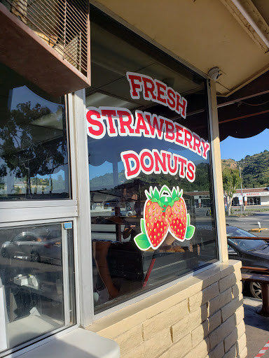 Donut Shop «The Donut Man», reviews and photos, 915 E Rte 66, Glendora, CA 91740, USA