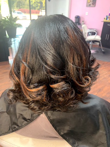 Beauty Salon «La Bella Dominican Salon», reviews and photos, 567 Jonesboro Rd, McDonough, GA 30253, USA