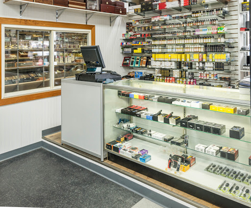 Tobacco Shop «Philly Smoke Shop», reviews and photos, 2327 Cottman Ave, Philadelphia, PA 19149, USA