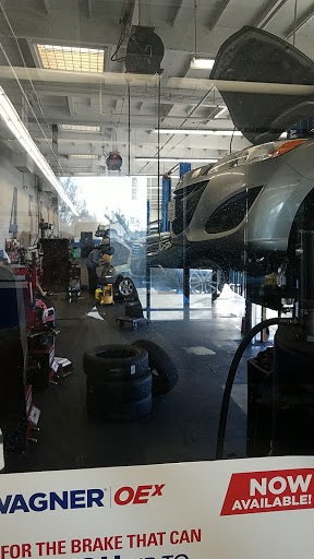 Auto Parts Store «Pep Boys Auto Parts & Service», reviews and photos, 10899 Folsom Blvd, Rancho Cordova, CA 95670, USA