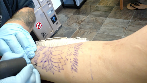 Tattoo Shop «Bicycle Tattoo and Piercing», reviews and photos, 117 N Main St, South Bend, IN 46601, USA