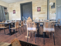 Atmosphère du Restaurant français Restaurant Les Griffons à Bassens - n°2
