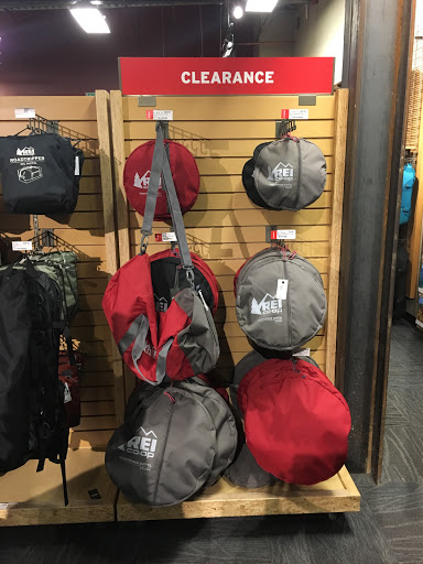 Camping Store «REI», reviews and photos, 3000 184th St SW #952, Lynnwood, WA 98037, USA