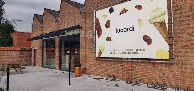 Lucardi roomijs & chocolade - Winkel