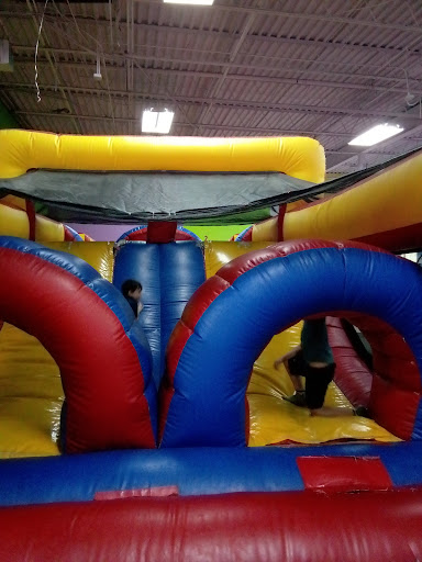 Amusement Center «Bounce House», reviews and photos, 829 Lynnhaven Pkwy #116, Virginia Beach, VA 23452, USA