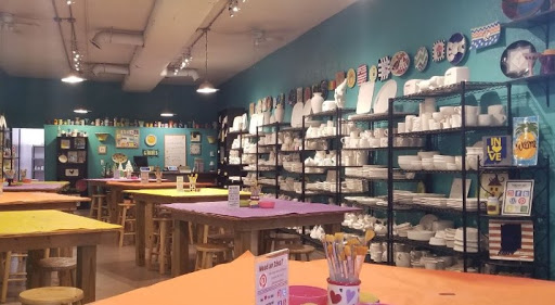 Pottery Store «Kiln Creations», reviews and photos, 60 N 9th St, Noblesville, IN 46060, USA