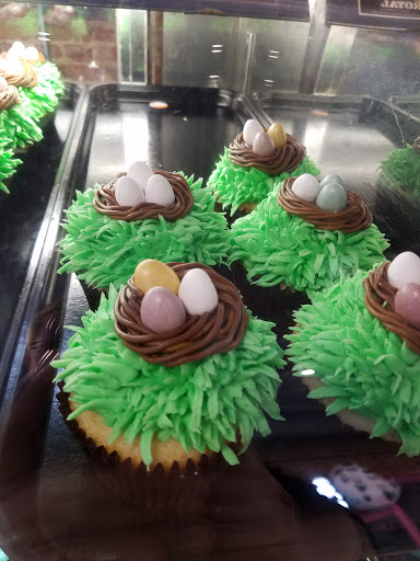 Bakery «Designer Desserts», reviews and photos, 56 Lincolnway, Valparaiso, IN 46383, USA