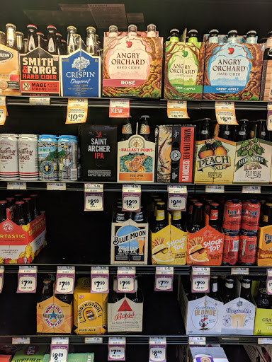 Health Food Store «Sprouts Farmers Market», reviews and photos, 635 S Green Valley Pkwy, Henderson, NV 89052, USA