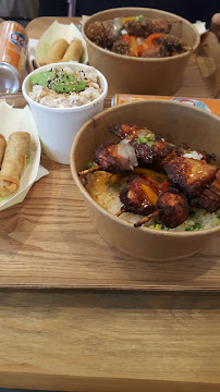 Plats et boissons du Restaurant asiatique Food halal. à Clichy - n°7