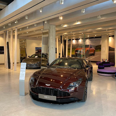 Aston Martin Cannes