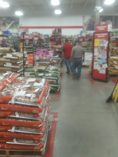 Home Improvement Store «Tractor Supply Co.», reviews and photos, 1733 Lincoln Way E, Chambersburg, PA 17201, USA