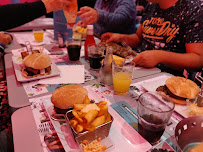 Hamburger du Restaurant américain Twist Diner Café à Saint-Jean-de-Monts - n°19