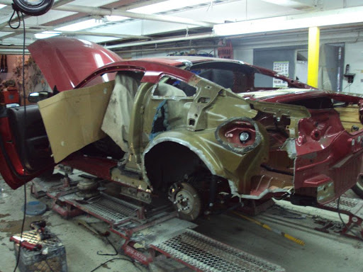 Auto Body Shop «South Bay Body Shop», reviews and photos, 546 W 6th St, San Pedro, CA 90731, USA