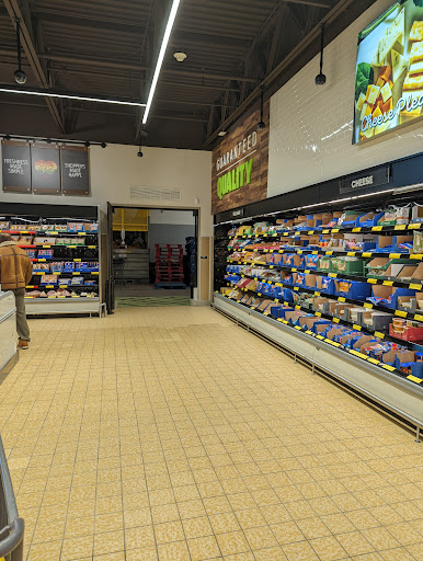 Supermarket «ALDI», reviews and photos, 7235 39th St, Lyons, IL 60534, USA