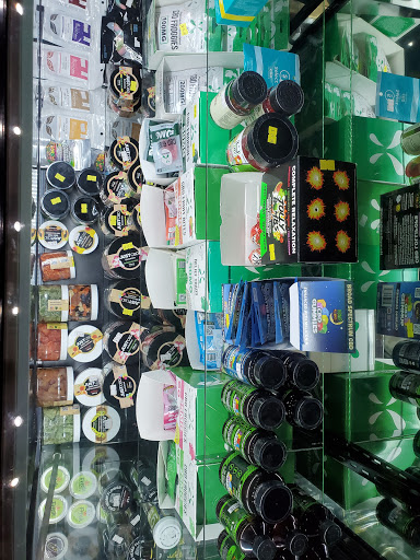 Vaporizer Store «ROCK N ROLL IT SMOKE SHOP AND VAPE SHOP», reviews and photos, 11750 Barker Cypress Rd, Cypress, TX 77433, USA