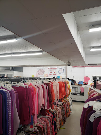 Thrift Store «Park Avenue Thrift», reviews and photos, 1021 Jesse Jewell Pkwy, Gainesville, GA 30501, USA