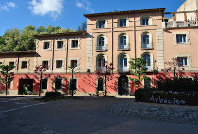 Hostal Montsoliu - Carrer Francesc Camprodon, 90, 17401 Arbúcies, Girona, Spain