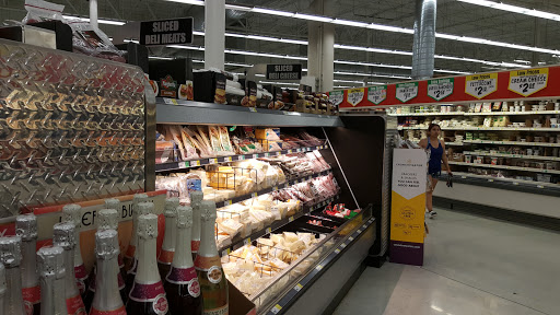 Supermarket «WinCo Foods», reviews and photos, 2511 SE 1st St, Gresham, OR 97080, USA