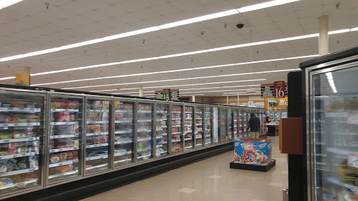 Grocery Store «MacDill Commissary», reviews and photos, 2908 N Boundary Blvd, Tampa, FL 33621, USA