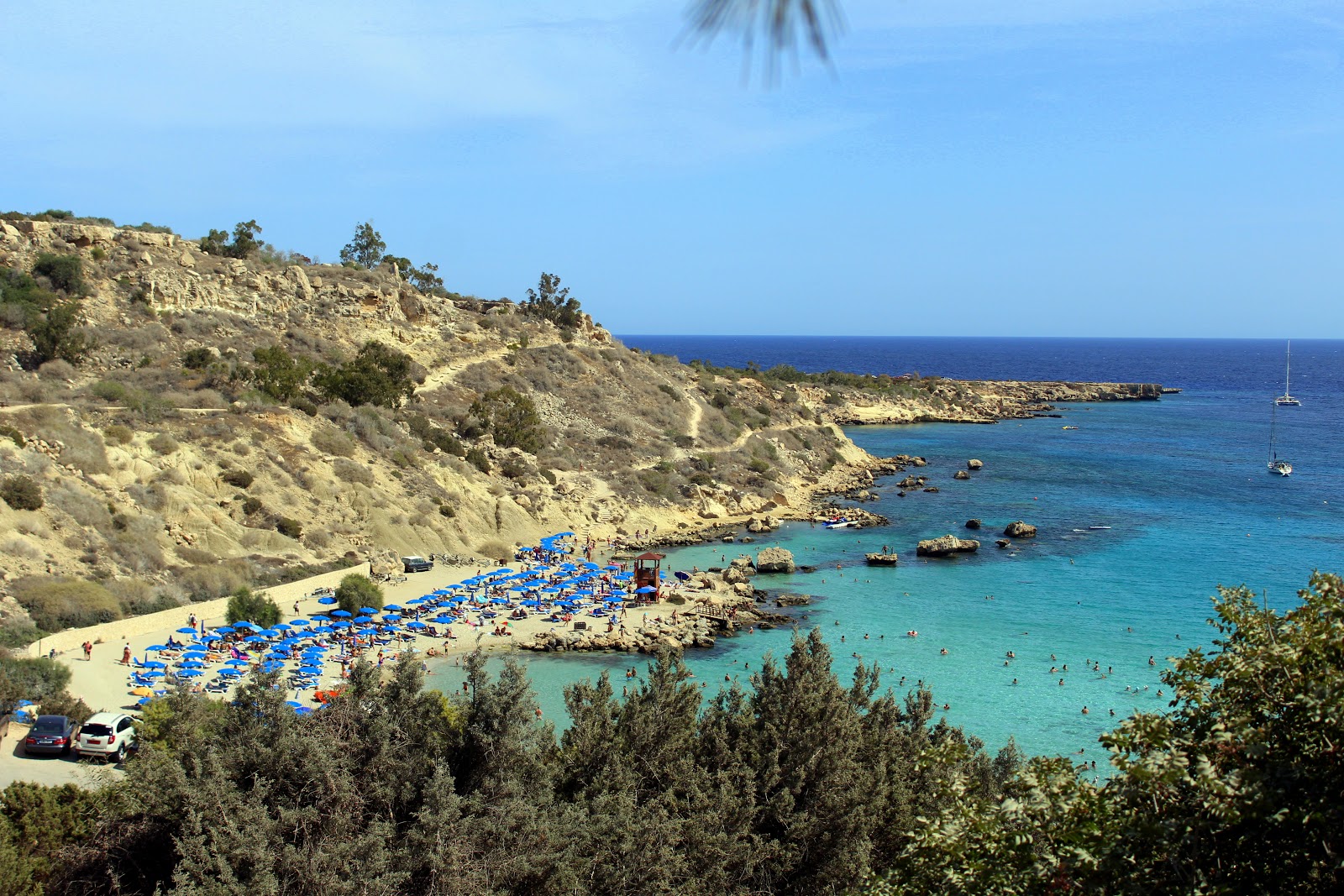 Photo of Konnos beach with small bay