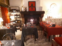 Atmosphère du Restaurant français Le Henri IV à Pau - n°15