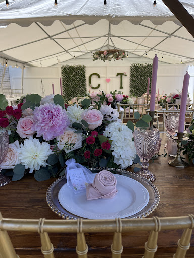 Florist «Affordable Flowers», reviews and photos, 33289 Woodward Ave, Birmingham, MI 48009, USA