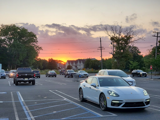 Liquor Store «Court Liquors», reviews and photos, 146 West End Ct, Long Branch, NJ 07740, USA