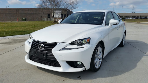 Car Dealer «Pure Automotive», reviews and photos, 4509 Renaissance Pkwy, Warrensville Heights, OH 44128, USA