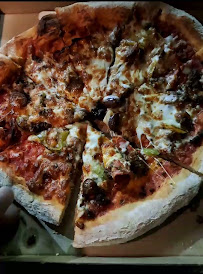 Plats et boissons du Pizzeria Distributeur Jen' pizza le Calabrais Z.I 24h/24 à Sélestat - n°2