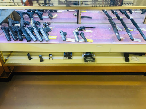 Pawn Shop «Roswell Pawn & Jewelry», reviews and photos, 615 Holcomb Bridge Rd, Roswell, GA 30076, USA