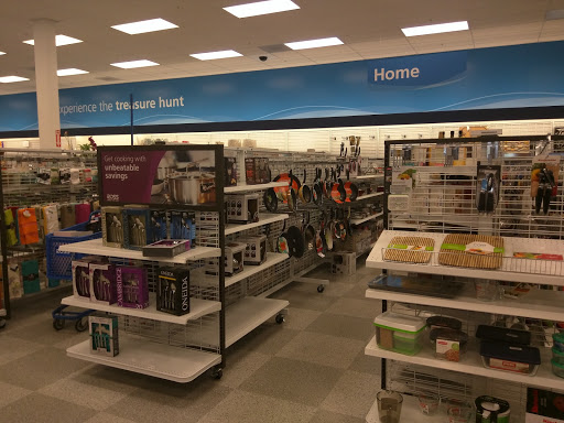 Clothing Store «Ross Dress for Less», reviews and photos, 920 Herndon Ave, Clovis, CA 93612, USA