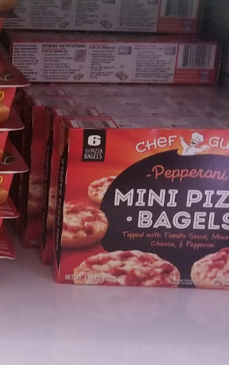 Dollar Store «Dollar Tree», reviews and photos, 21700 W Eleven Mile Rd, Southfield, MI 48076, USA