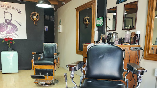 Barbian Station Barbershop Barbería Querétaro