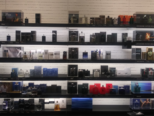 Cosmetics Store «SEPHORA», reviews and photos, 3333 Bear St #213, Costa Mesa, CA 92626, USA