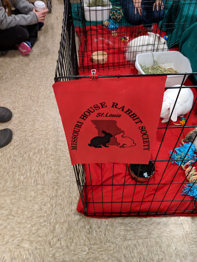 Pet Supply Store «PetSmart», reviews and photos, 131 Highlands Blvd Dr, Manchester, MO 63011, USA