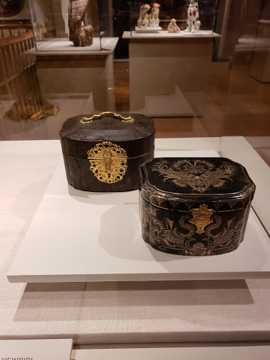 Clothing Store «Peabody Essex Museum Shop», reviews and photos, 161 Essex St, Salem, MA 01970, USA