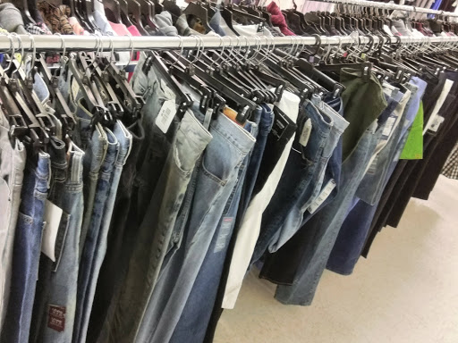 Shopping Mall «New London Plaza Shopping Center», reviews and photos, 2296 Henry Clower Blvd SW, Snellville, GA 30078, USA